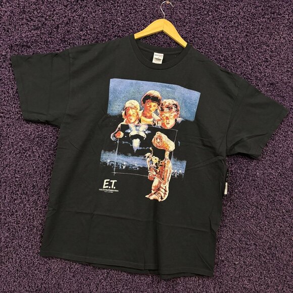ET the Extra-Terrestrial Movie Theater Art Poster T-Shirt XL - Picture 3 of 4
